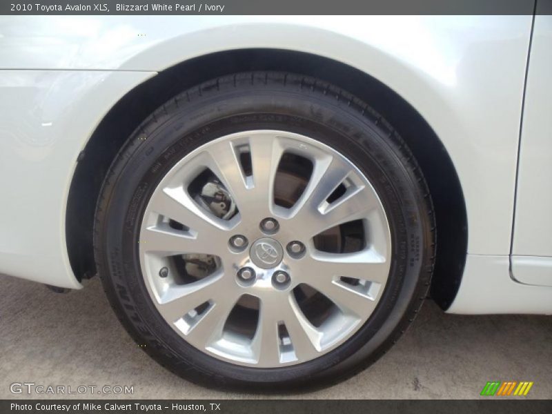 Blizzard White Pearl / Ivory 2010 Toyota Avalon XLS