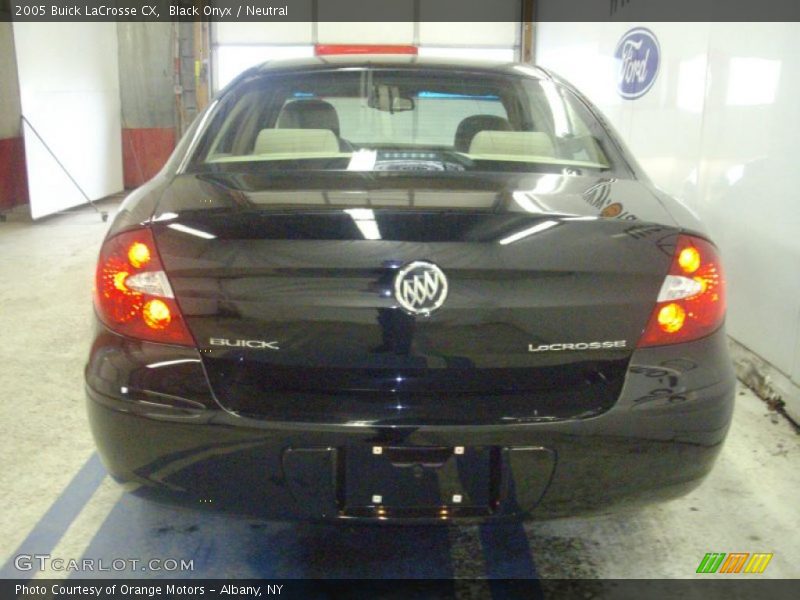 Black Onyx / Neutral 2005 Buick LaCrosse CX