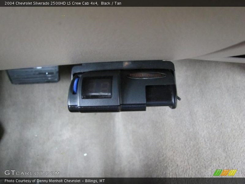 Black / Tan 2004 Chevrolet Silverado 2500HD LS Crew Cab 4x4