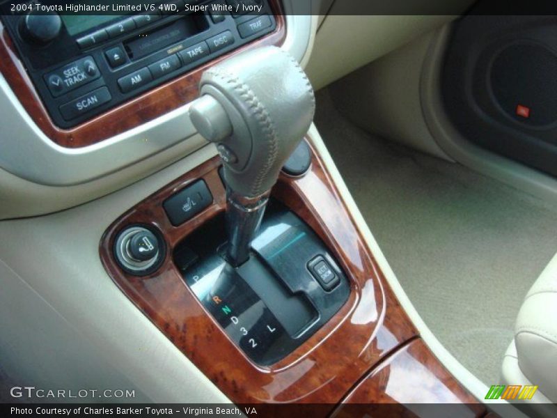 Super White / Ivory 2004 Toyota Highlander Limited V6 4WD