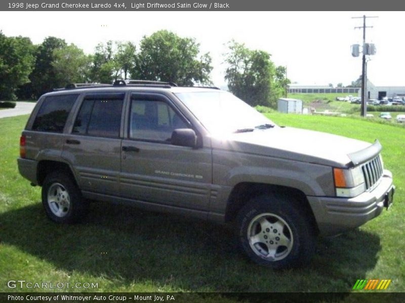 Light Driftwood Satin Glow / Black 1998 Jeep Grand Cherokee Laredo 4x4
