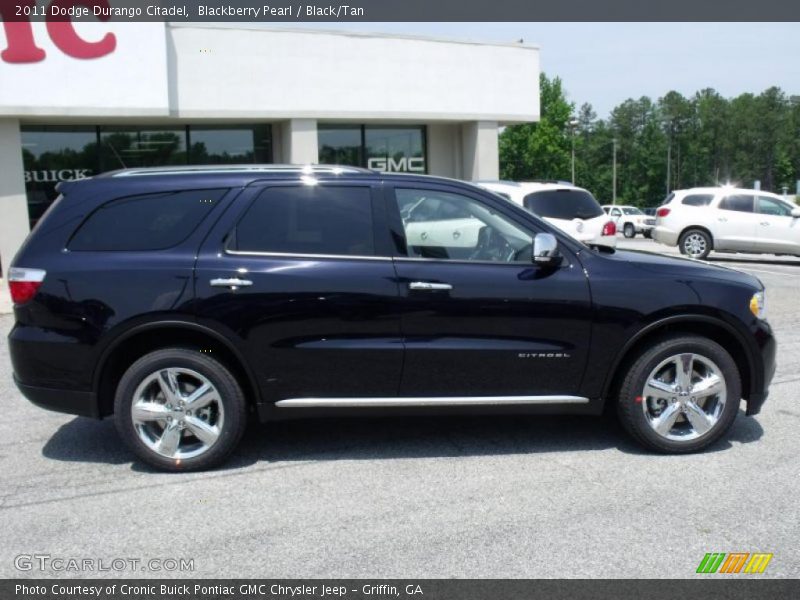 Blackberry Pearl / Black/Tan 2011 Dodge Durango Citadel