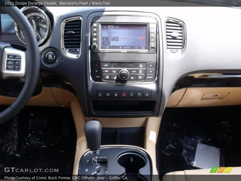 Blackberry Pearl / Black/Tan 2011 Dodge Durango Citadel
