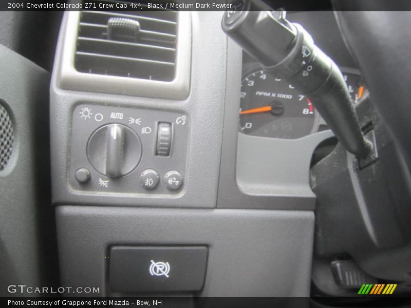 Black / Medium Dark Pewter 2004 Chevrolet Colorado Z71 Crew Cab 4x4