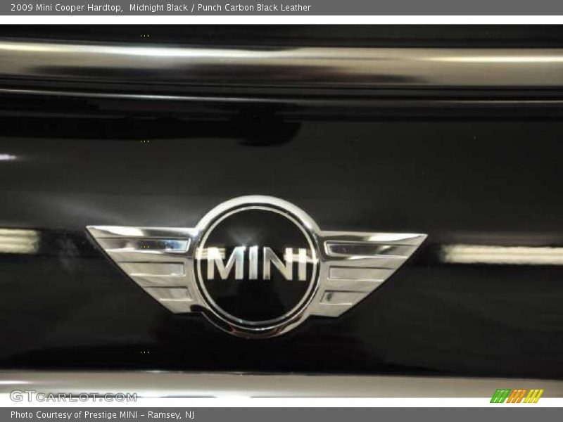Midnight Black / Punch Carbon Black Leather 2009 Mini Cooper Hardtop