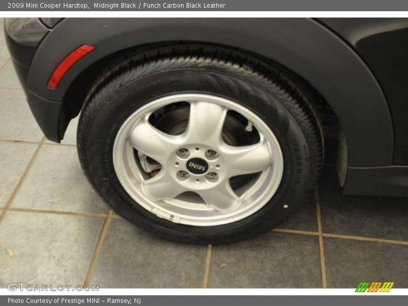 Midnight Black / Punch Carbon Black Leather 2009 Mini Cooper Hardtop
