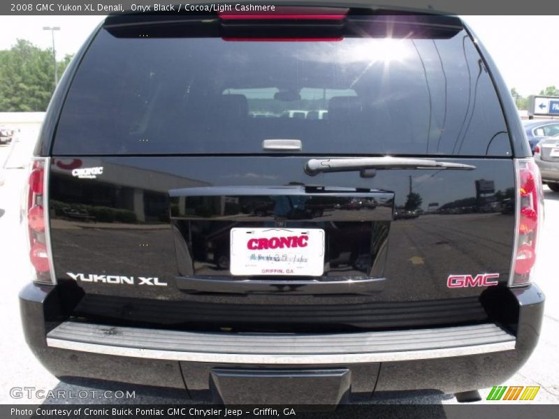 Onyx Black / Cocoa/Light Cashmere 2008 GMC Yukon XL Denali