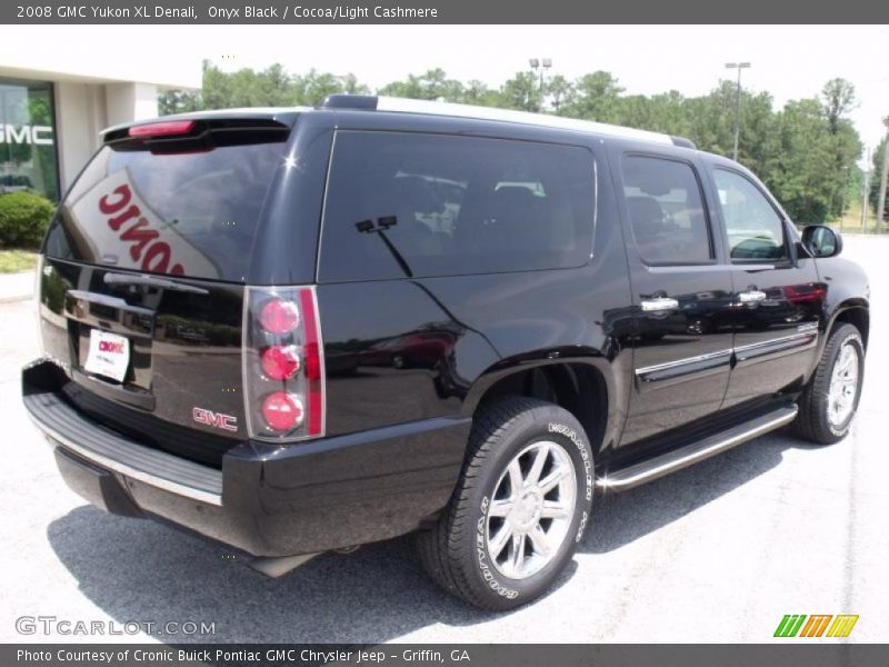 Onyx Black / Cocoa/Light Cashmere 2008 GMC Yukon XL Denali