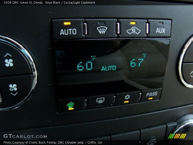 Onyx Black / Cocoa/Light Cashmere 2008 GMC Yukon XL Denali