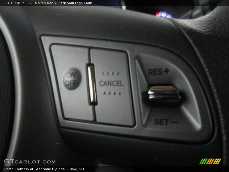 Molten Red / Black Soul Logo Cloth 2010 Kia Soul +
