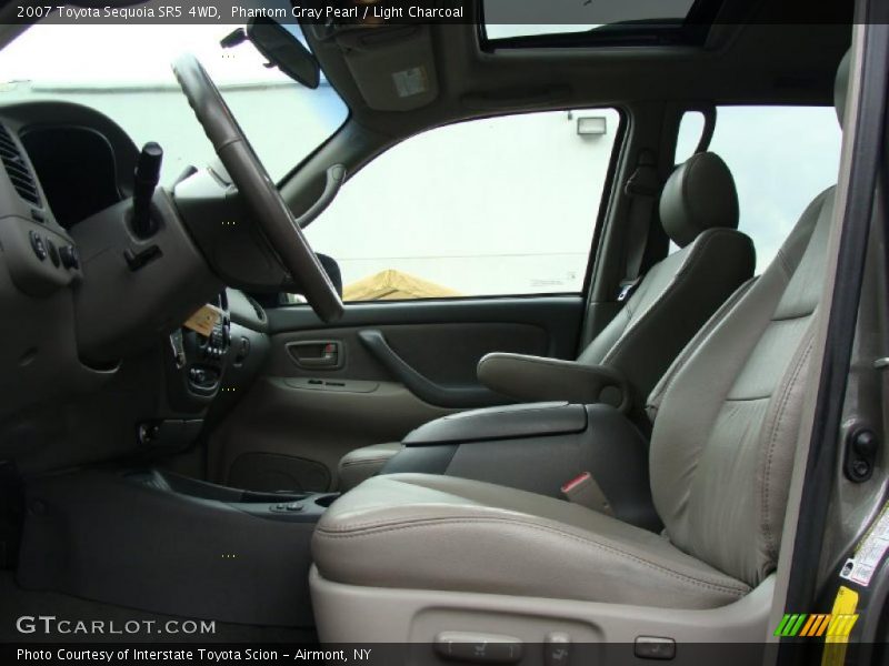 Phantom Gray Pearl / Light Charcoal 2007 Toyota Sequoia SR5 4WD