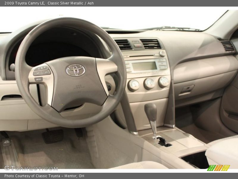 Classic Silver Metallic / Ash 2009 Toyota Camry LE