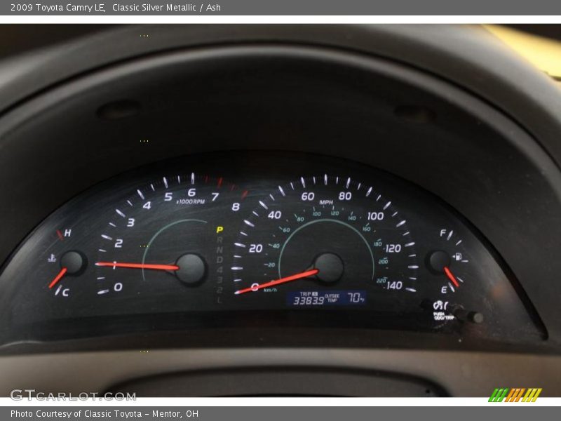 Classic Silver Metallic / Ash 2009 Toyota Camry LE