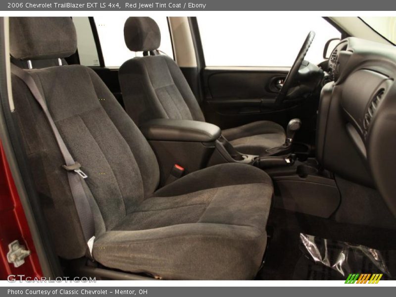 Red Jewel Tint Coat / Ebony 2006 Chevrolet TrailBlazer EXT LS 4x4