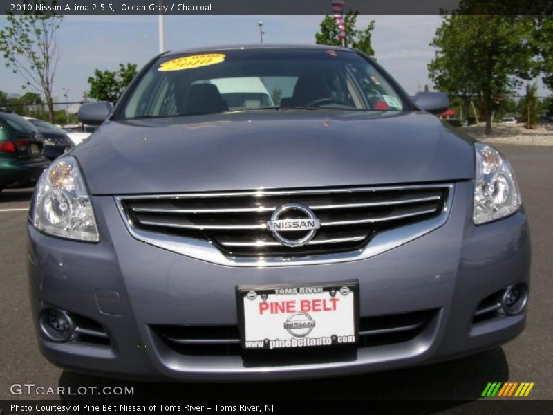 Ocean Gray / Charcoal 2010 Nissan Altima 2.5 S