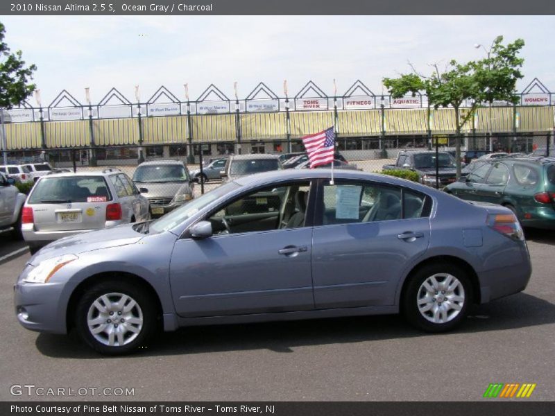 Ocean Gray / Charcoal 2010 Nissan Altima 2.5 S