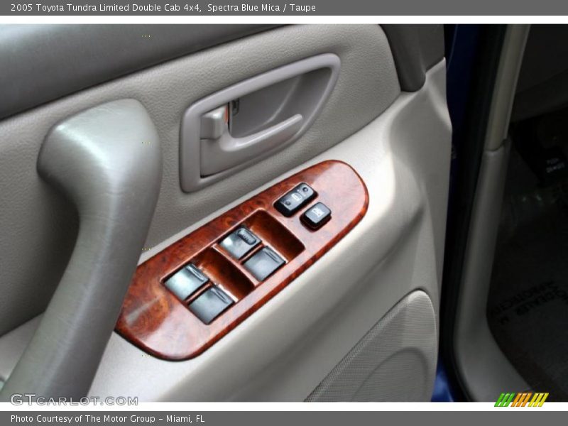 Controls of 2005 Tundra Limited Double Cab 4x4