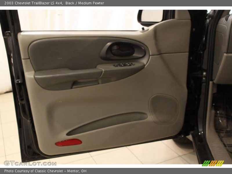 Black / Medium Pewter 2003 Chevrolet TrailBlazer LS 4x4