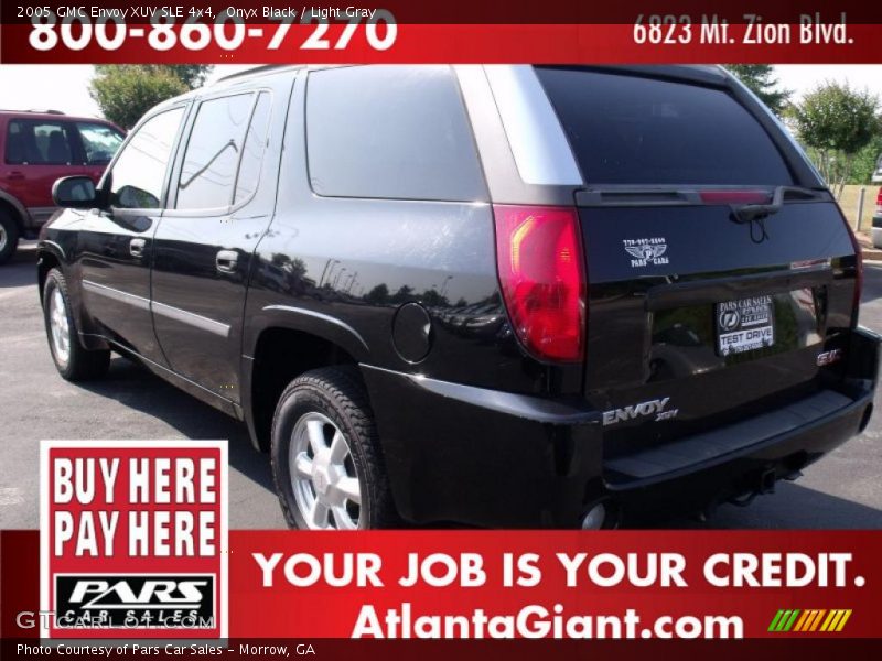Onyx Black / Light Gray 2005 GMC Envoy XUV SLE 4x4