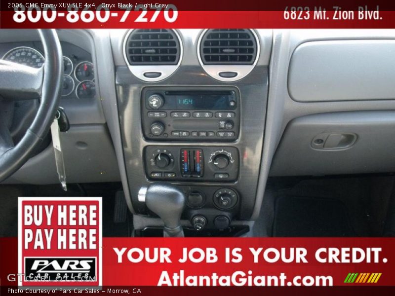 Onyx Black / Light Gray 2005 GMC Envoy XUV SLE 4x4
