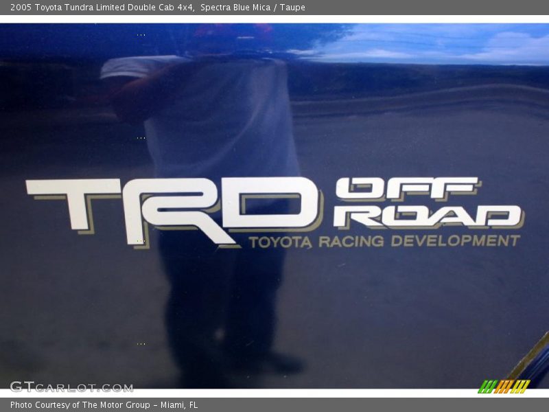 2005 Tundra Limited Double Cab 4x4 Logo