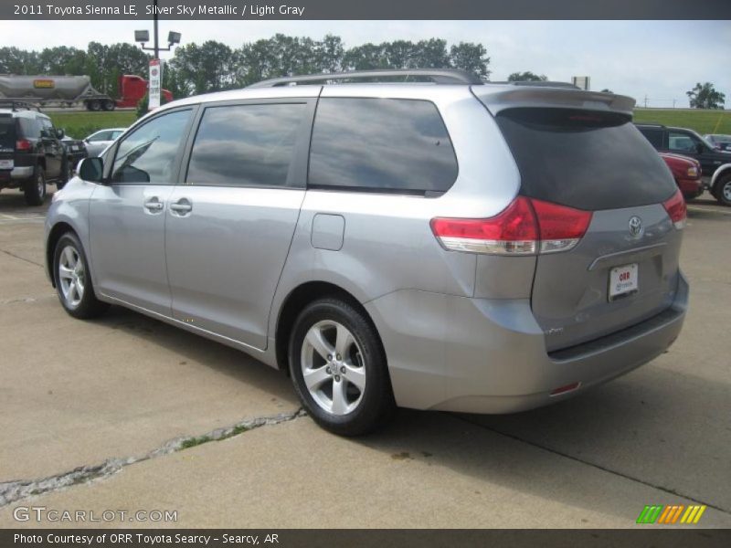 Silver Sky Metallic / Light Gray 2011 Toyota Sienna LE