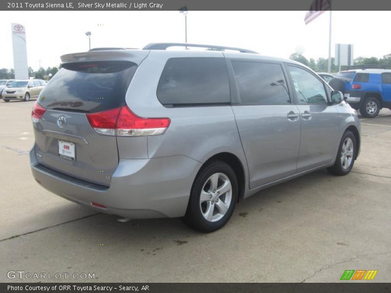 Silver Sky Metallic / Light Gray 2011 Toyota Sienna LE