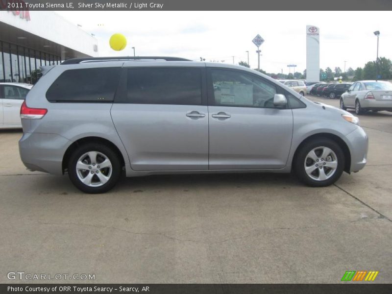 Silver Sky Metallic / Light Gray 2011 Toyota Sienna LE
