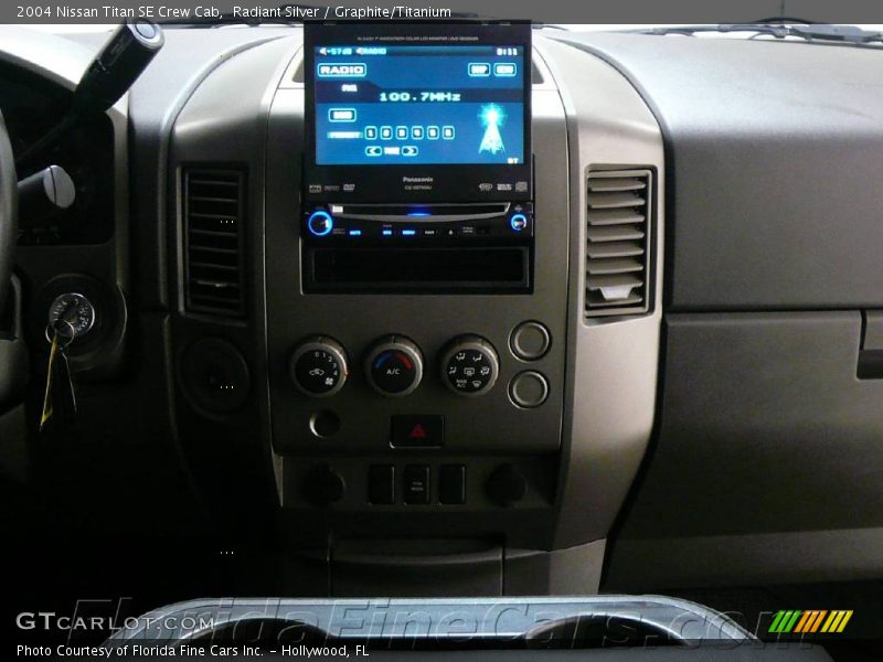 Radiant Silver / Graphite/Titanium 2004 Nissan Titan SE Crew Cab