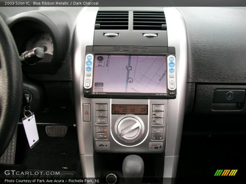Navigation of 2009 tC 