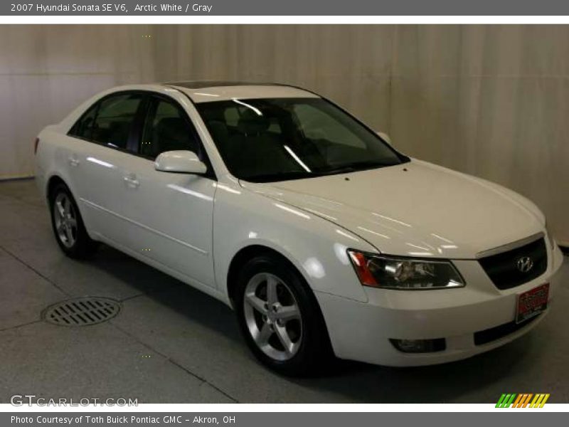 Arctic White / Gray 2007 Hyundai Sonata SE V6