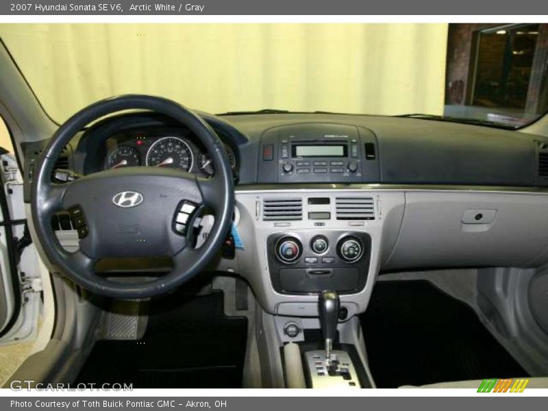Arctic White / Gray 2007 Hyundai Sonata SE V6