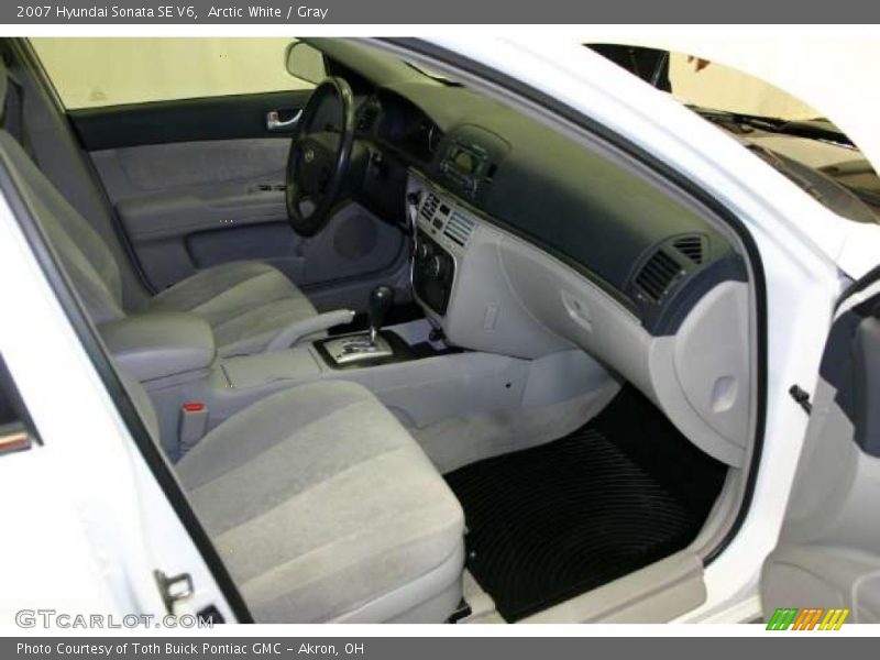 Arctic White / Gray 2007 Hyundai Sonata SE V6