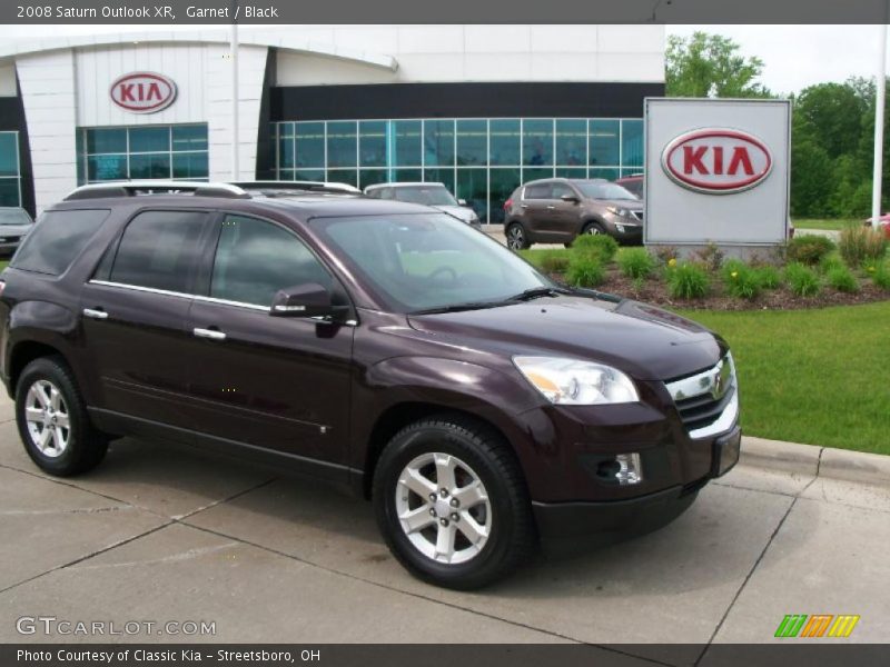 Garnet / Black 2008 Saturn Outlook XR