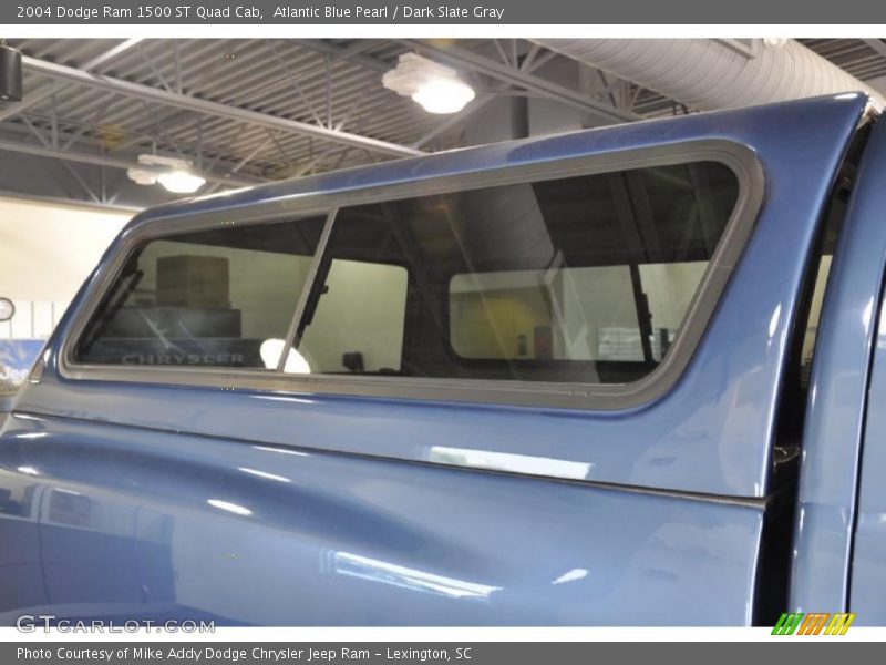 Atlantic Blue Pearl / Dark Slate Gray 2004 Dodge Ram 1500 ST Quad Cab