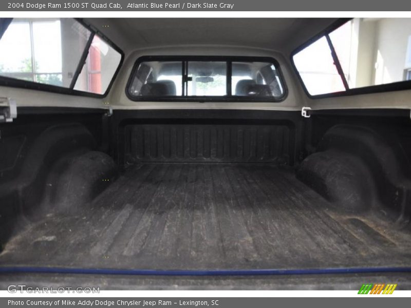 Atlantic Blue Pearl / Dark Slate Gray 2004 Dodge Ram 1500 ST Quad Cab