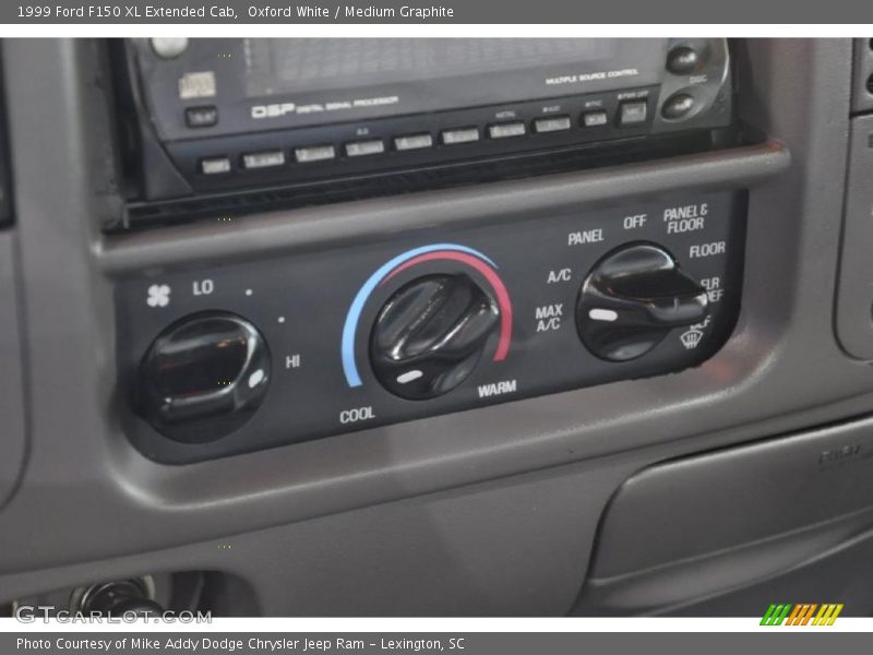Oxford White / Medium Graphite 1999 Ford F150 XL Extended Cab