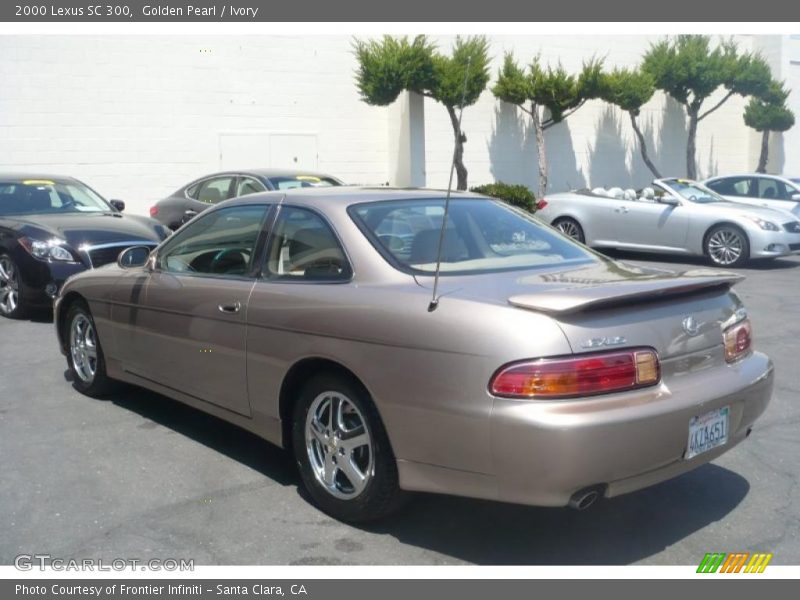 Golden Pearl / Ivory 2000 Lexus SC 300