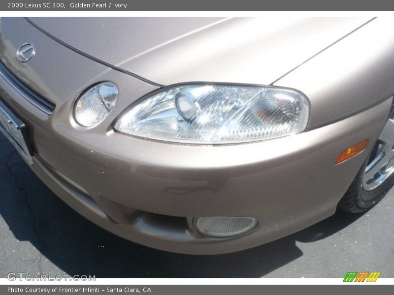 Golden Pearl / Ivory 2000 Lexus SC 300