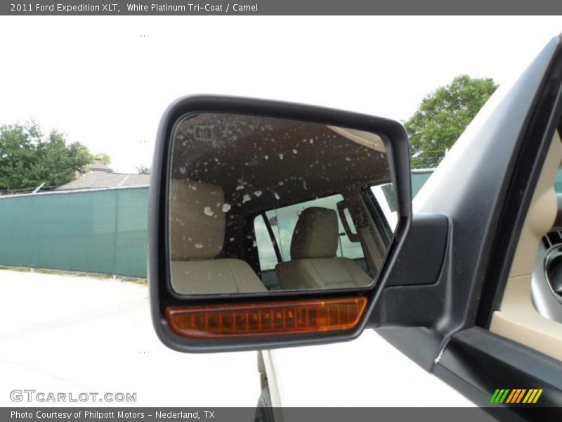 White Platinum Tri-Coat / Camel 2011 Ford Expedition XLT