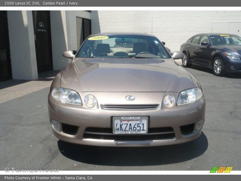 Golden Pearl / Ivory 2000 Lexus SC 300