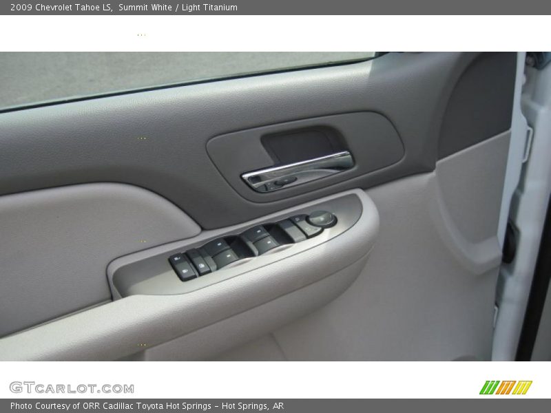 Summit White / Light Titanium 2009 Chevrolet Tahoe LS