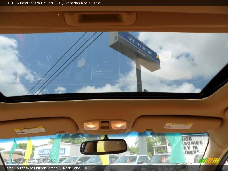 Sunroof of 2011 Sonata Limited 2.0T