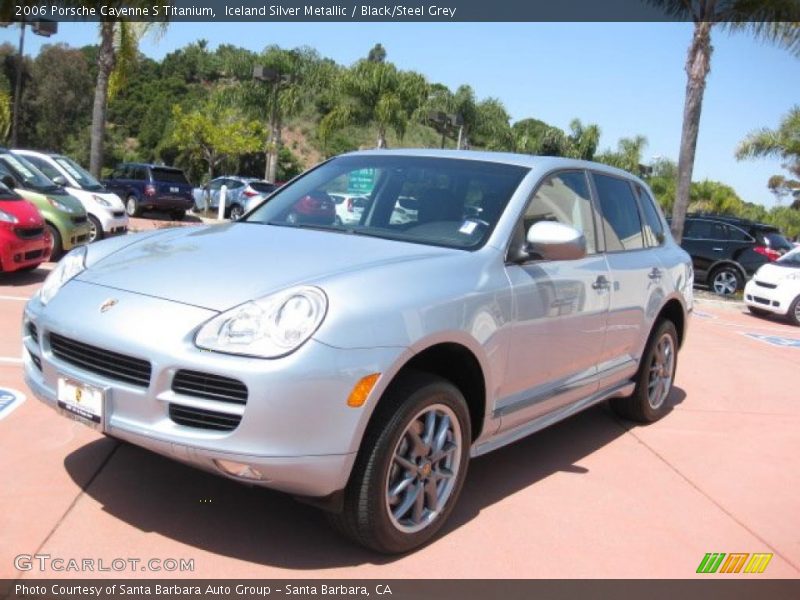 Front 3/4 View of 2006 Cayenne S Titanium