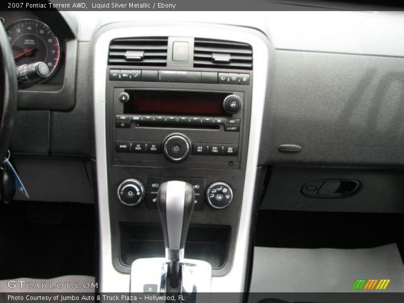 Liquid Silver Metallic / Ebony 2007 Pontiac Torrent AWD