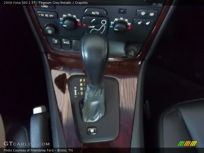Titanium Grey Metallic / Graphite 2009 Volvo S60 2.5T