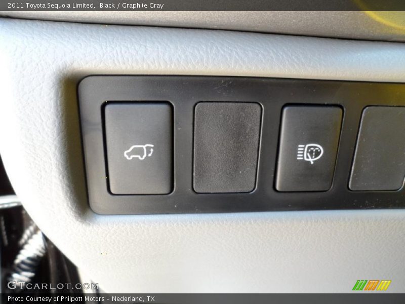 Black / Graphite Gray 2011 Toyota Sequoia Limited
