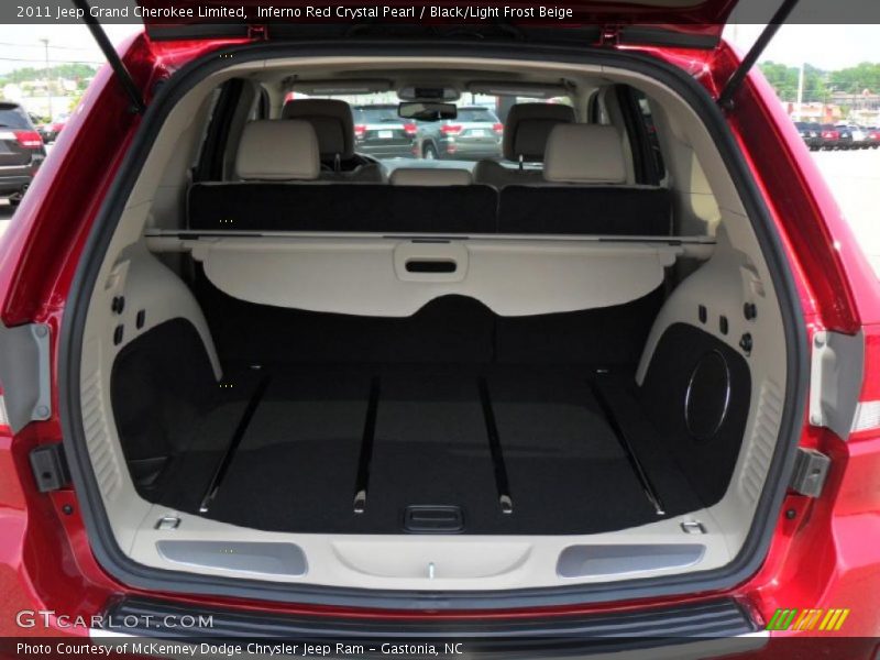  2011 Grand Cherokee Limited Trunk