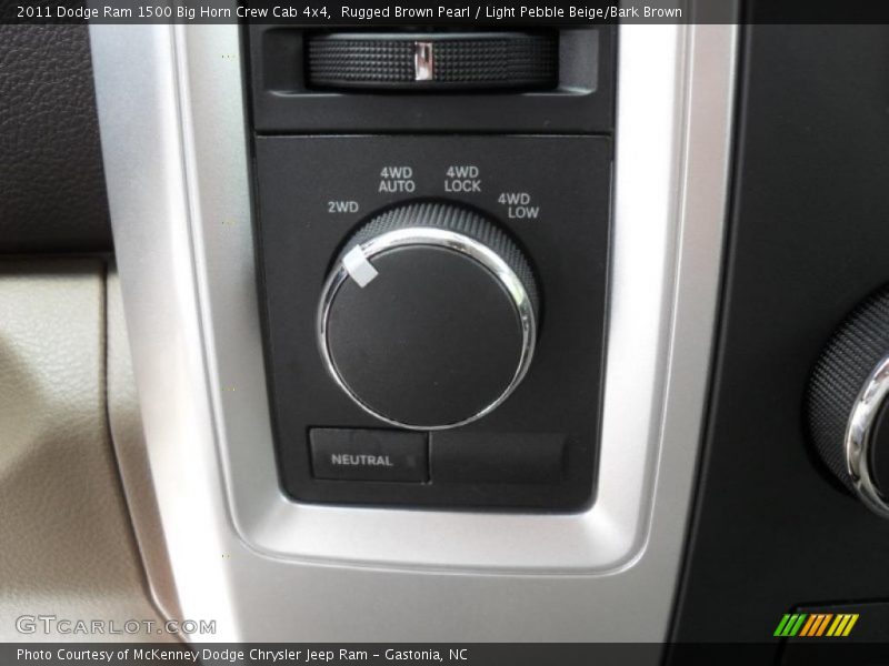 Rugged Brown Pearl / Light Pebble Beige/Bark Brown 2011 Dodge Ram 1500 Big Horn Crew Cab 4x4