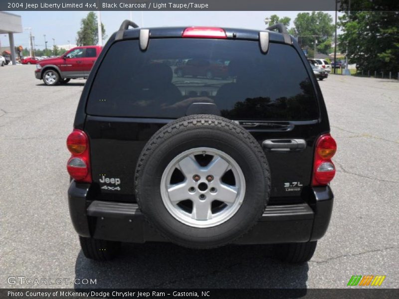 Black Clearcoat / Light Taupe/Taupe 2004 Jeep Liberty Limited 4x4